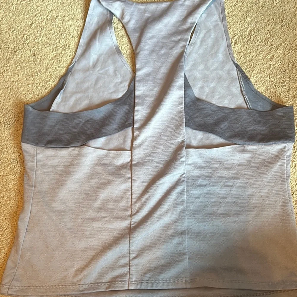 Nike fitted stretchy racer back tank